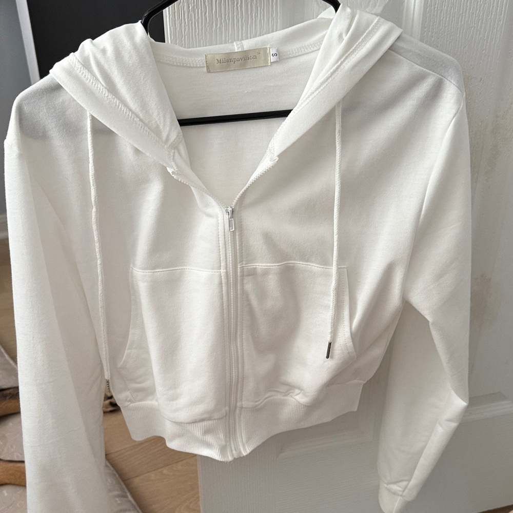 White Cropped Hoodie